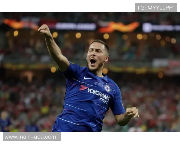 阿扎尔重返斯坦福桥分享照片感慨回家感觉真好