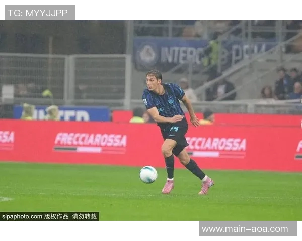 父亲透露希门尼斯脚踝问题频繁复发情况令人担忧不容忽视