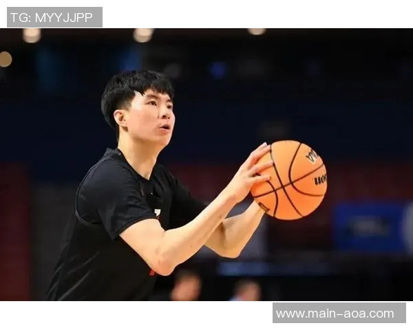 古德温表现出色12投5中贡献16分9篮板4助攻助力球队胜利